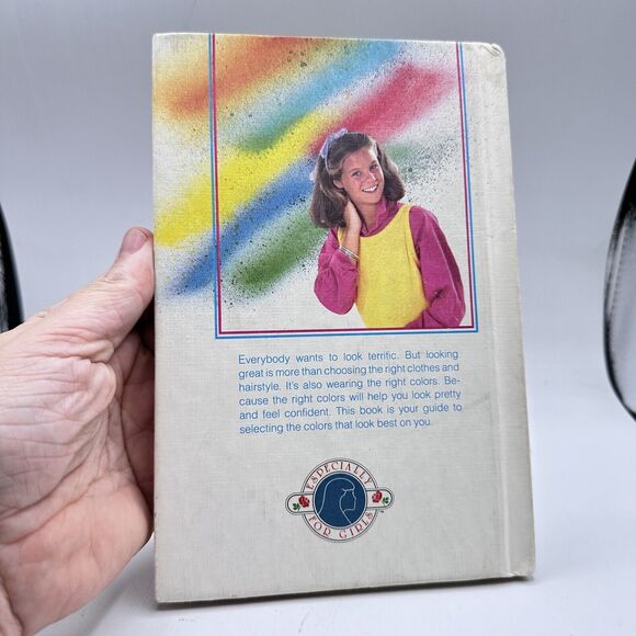 MY PERSONAL COLOR RAINBOW Hardback 19850s Teen Fashion Tips Retro book - Picture 3 of 5